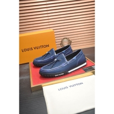 Louis Vuitton Low Shoes